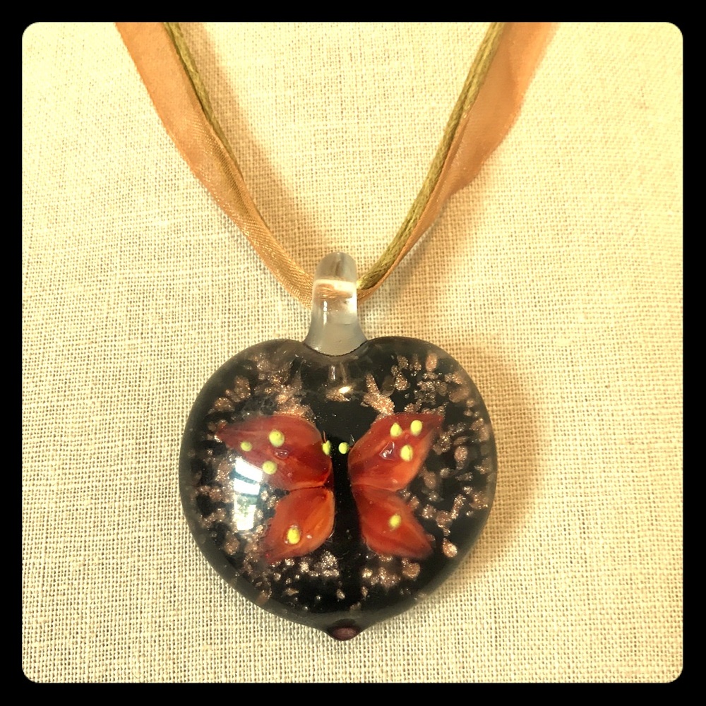 *NWOT* Glass blown Pumpkin Butterfly Necklace